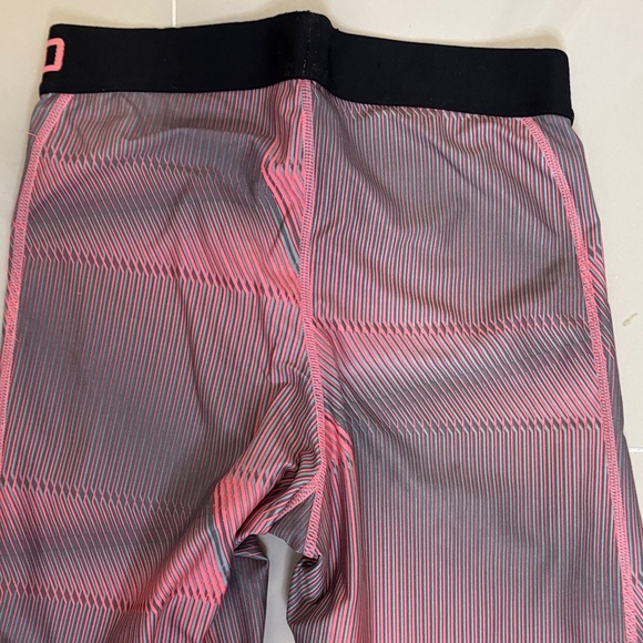 Nike Kids Striped Pink and Black Leggings - Picture 7 of 8
